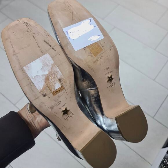 Dior D-Doll Laminated Leather Mary Jane Pumps - Size 40 - Picture 13 of 13